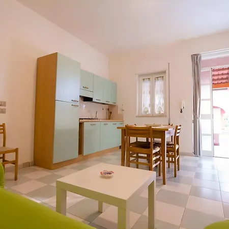 Residence Del Mare Casesicule Apartment
