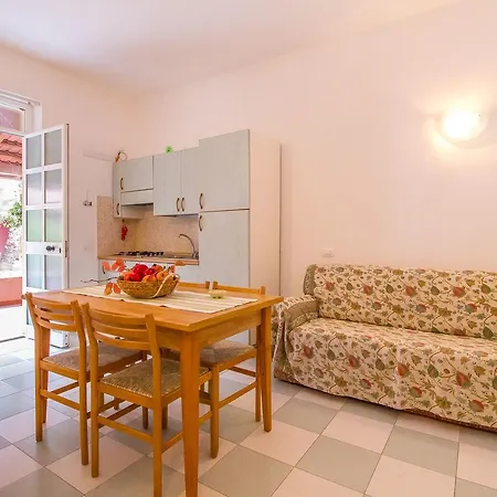 Residence Del Mare Casesicule Santa Maria Del Focallo